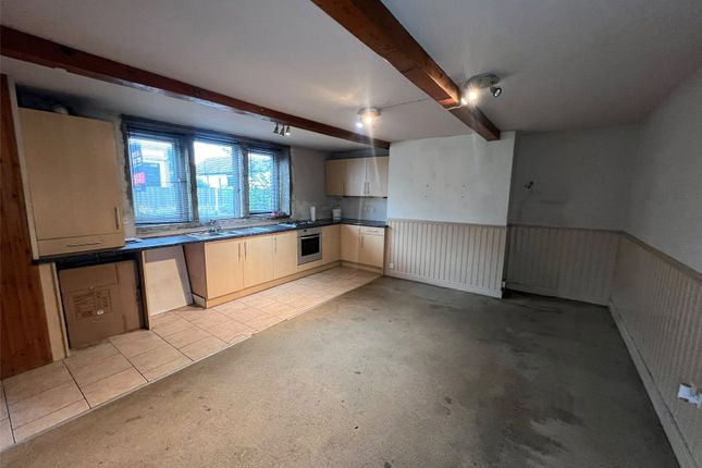 57, Smithy Bridge Road, Greater Manchester photo 3