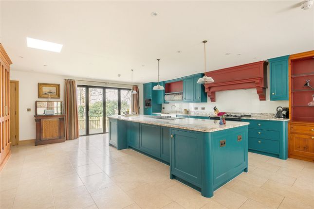 Kitchen/Breakfast Rm