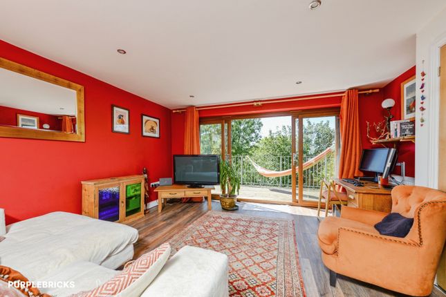 4, Pendrim Park, Looe photo 4