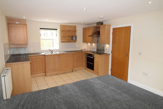 17, Deers Leap Bolnore Village, Haywards Heath photo 3