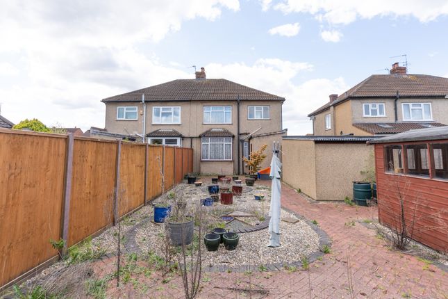 142 Bromley Heath Road, Bristol photo 2