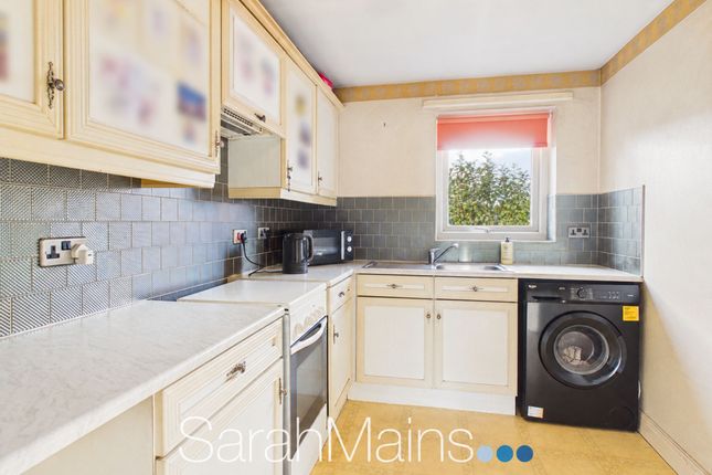 31 Cartmel Park, Gateshead photo 2