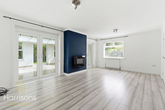 51 Salford Road, Bolton, Lancashire photo 4