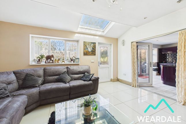14 Front Street, Bishop Auckland photo 3