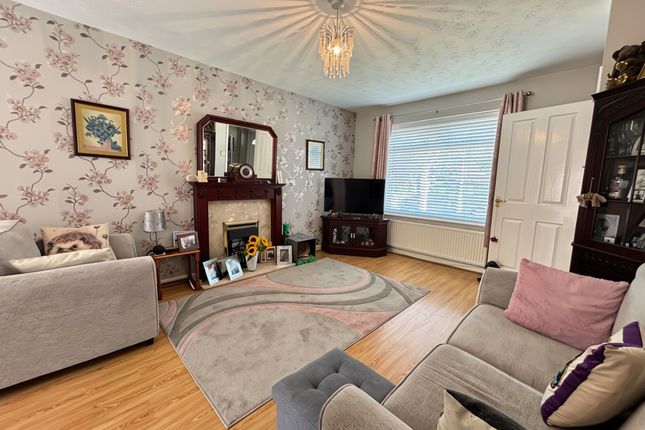 4 Clarkfield Close, Ormskirk photo 3