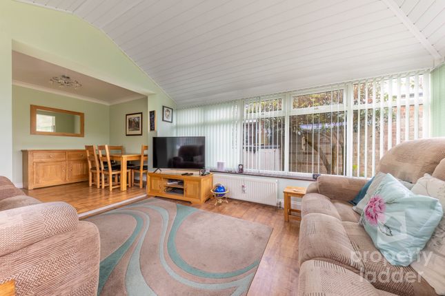 17, Grant Road, Norwich photo 2