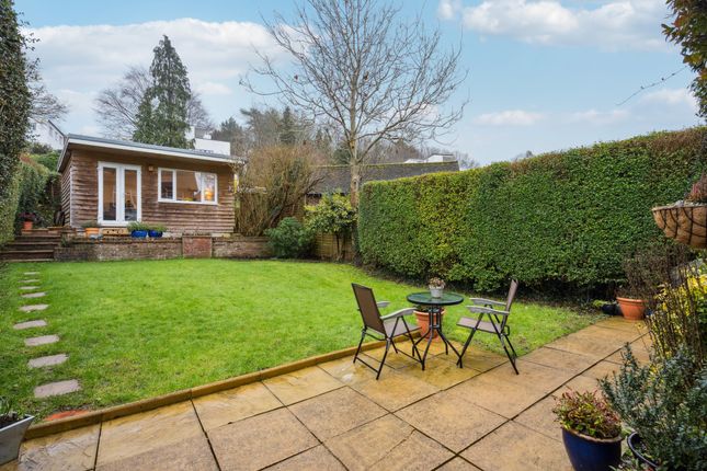 35 Station Road, Amersham photo 3