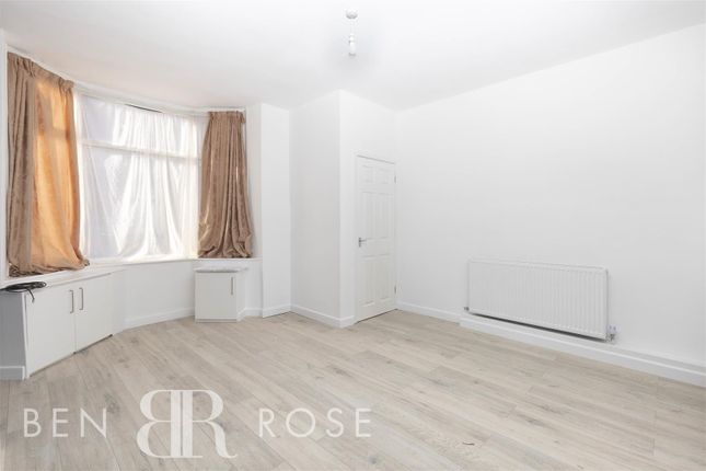8, Devonshire Road, Chorley photo 3