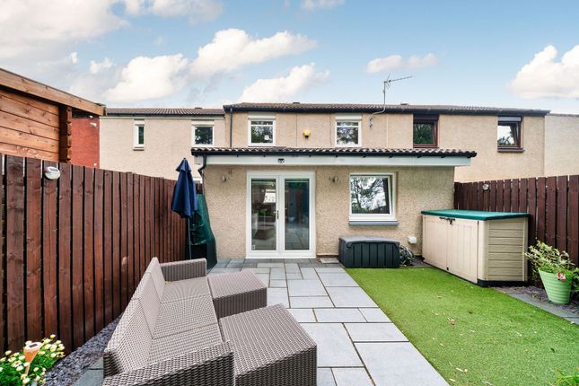 13 Aller Place, Livingston photo 2