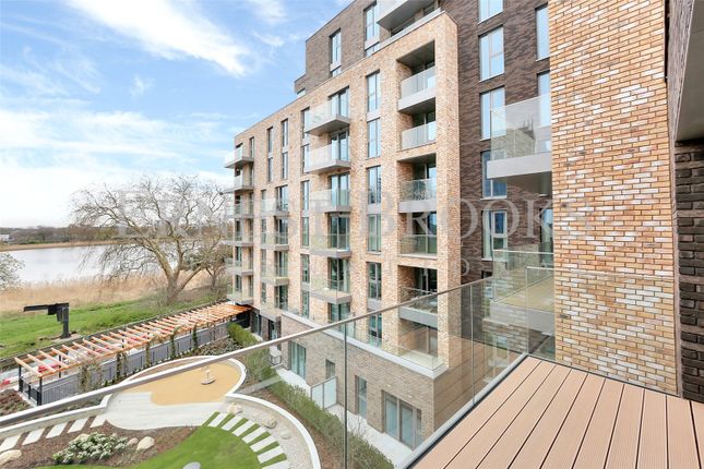 Flat for sale in Hawker House, Woodberry Down