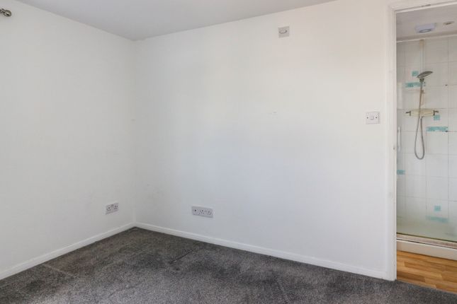 Bedroom 3 View 2