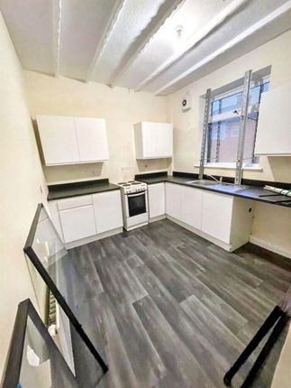 2 Bedroom Terraced in WF9 2BQ
