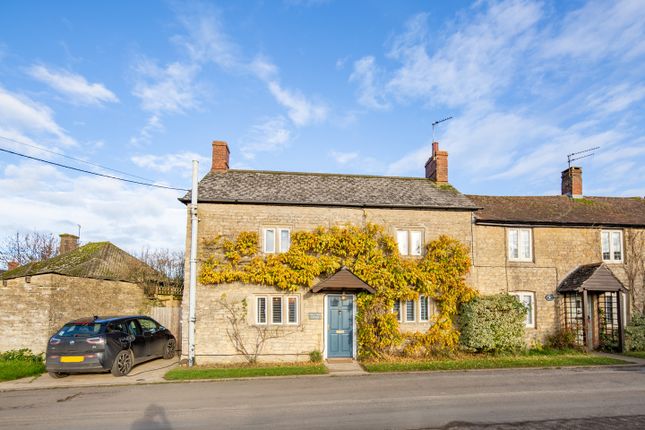Thumbnail Cottage for sale in Fewcott Road, Fritwell, Bicester