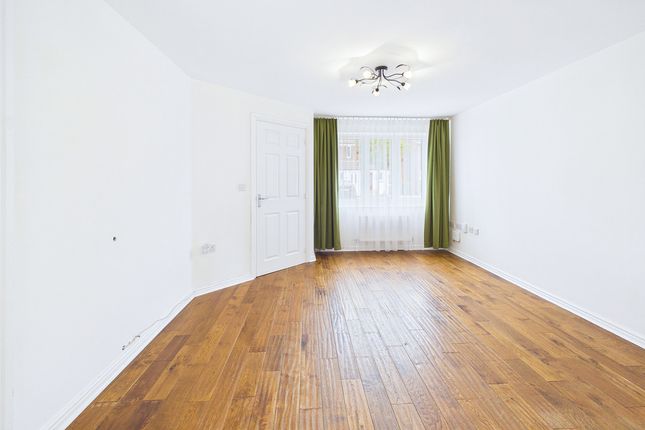 13, Inner Westland, Exeter photo 4