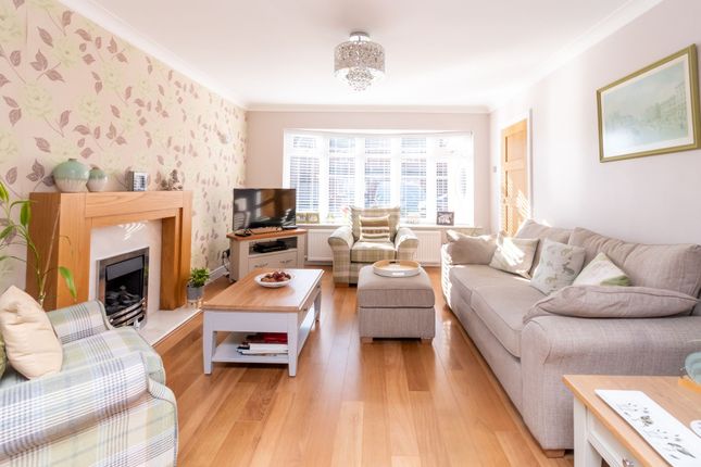 17 Dennett Close, Warrington photo 3