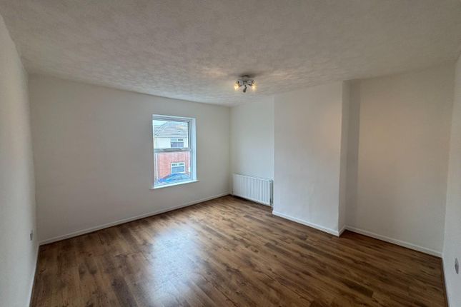 25, Rhyl Street, Pontefract photo 4