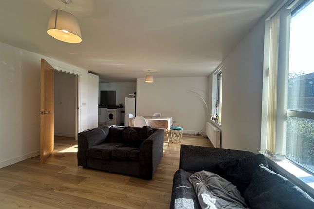 Flat F, Bristol photo 4