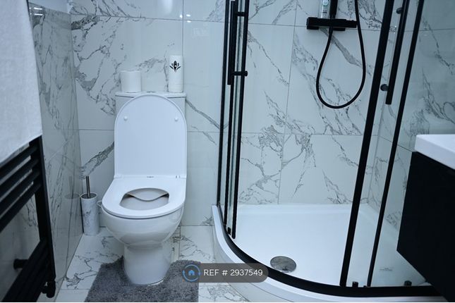 Ascot House, Flat  Elm Grove Southsea, Portsmouth photo 5