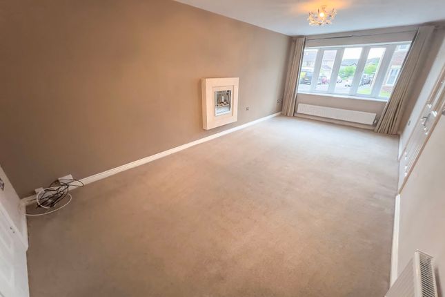 34, White Rose Avenue, Mansfield photo 3
