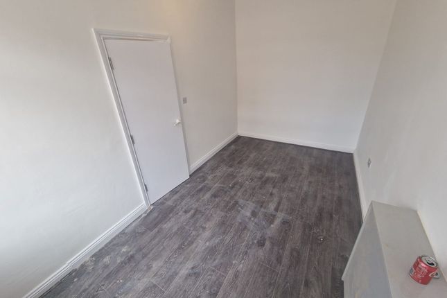 59 Central Road, Leicester photo 5