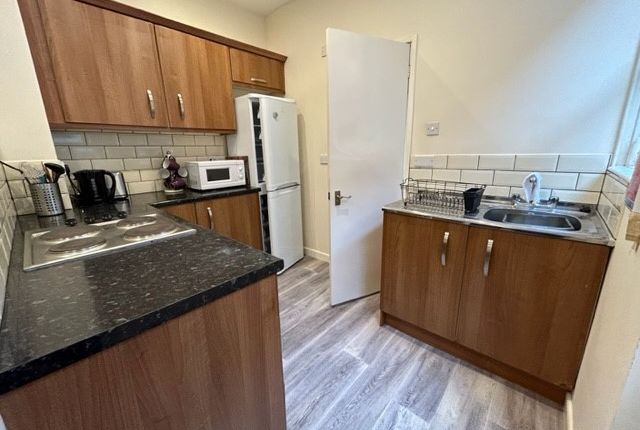 132, Monks Road, Exeter photo 2