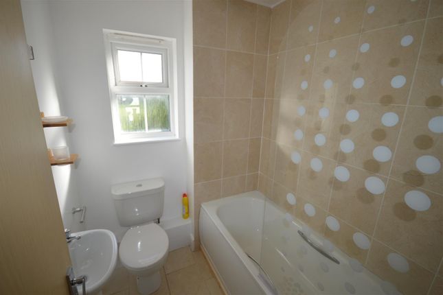 Semi-detached house to rent in West End, Redruth