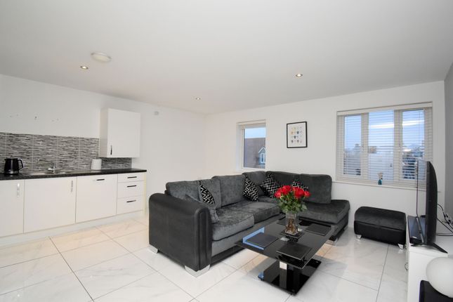 2 Elgar Place Sullivan Court, Biggleswade photo 2