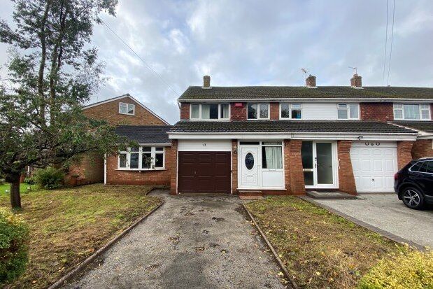 Property to rent in Poole Crescent, Walsall