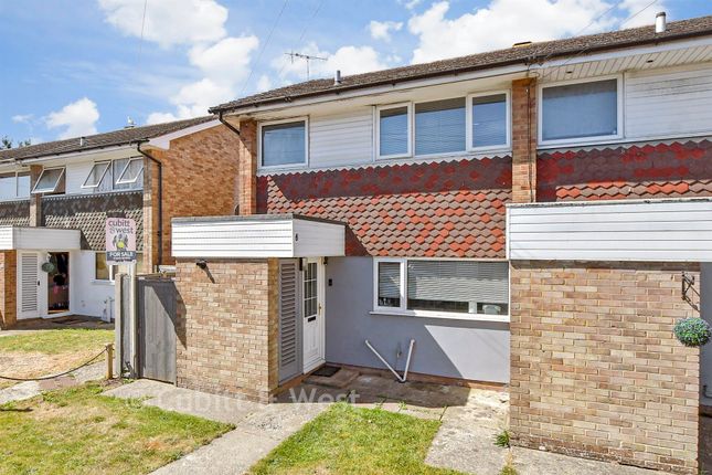 8, Stroud Green Drive, Bognor Regis photo 4