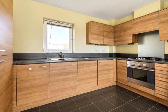 Flat 59 Tean House, Havergate Way, Berkshire, RG2 0GU photo 3