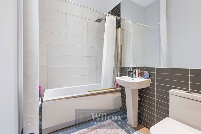 Apt 12, Atlas Mill Bentinck Street, Bolton photo 4