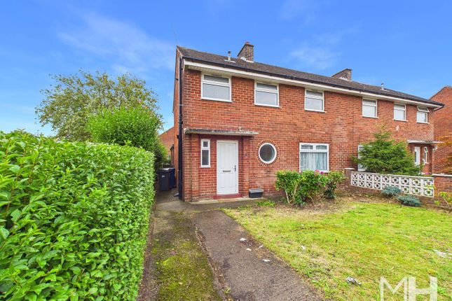 52, Ryefield Avenue, Preston photo 2