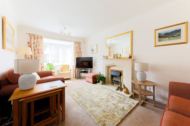 18 Elm Grove, Newcastle Upon Tyne photo 2