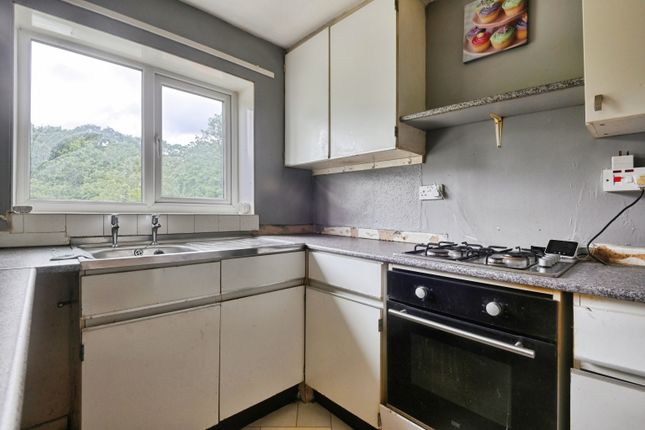 63, Gloucester Way, Birmingham photo 4