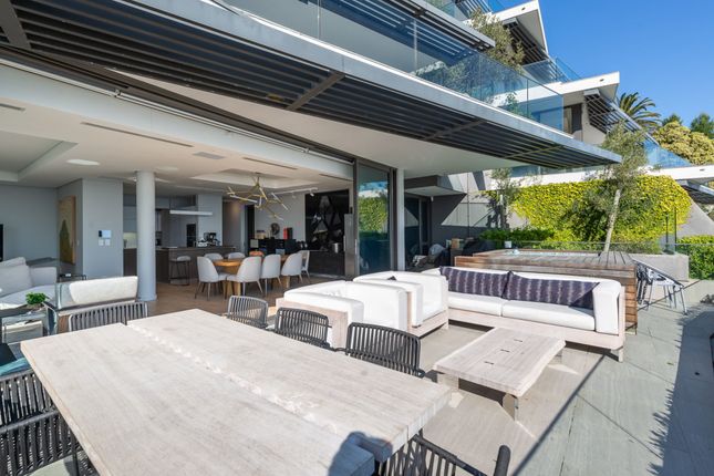 Apartment for sale in 101 Clifton Terraces, 17 Victoria Road, Clifton, Atlantic Seaboard, Western Cape, South Africa