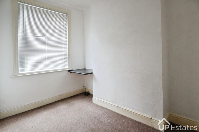 16, Enfield Road, Coventry photo 5