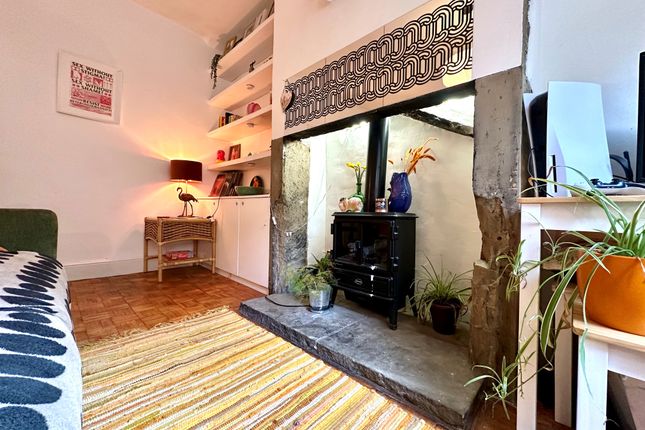 7, Cliffe Royd, Hebden Bridge photo 5