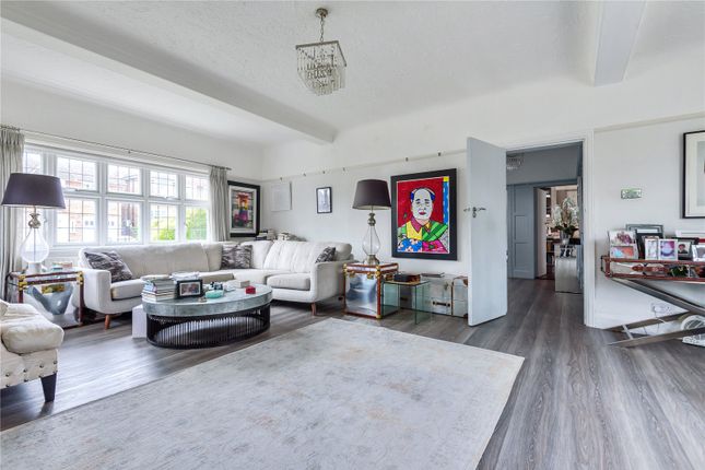 56, West Hill Way, London photo 3