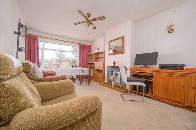27, The Ridings, Kettering photo 2