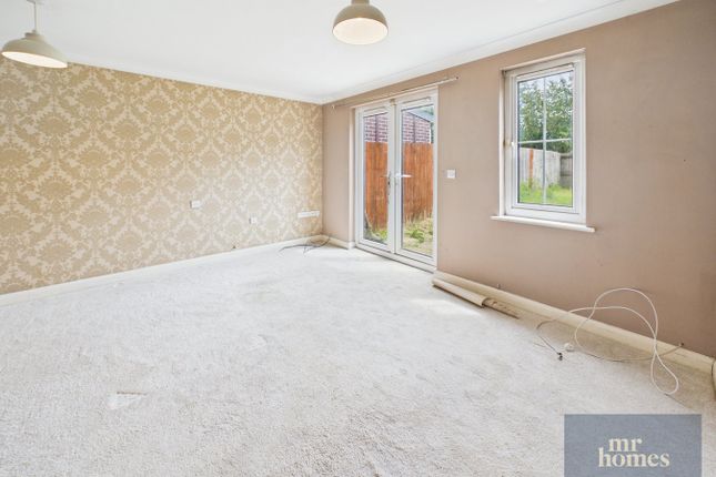 6, Thorne Way, Cardiff photo 3
