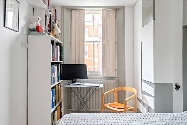 Flat 2, 1A, Florence Street, London photo 4