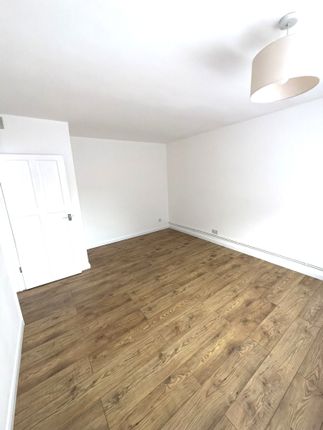 837 Brighton Road, Purley photo 4