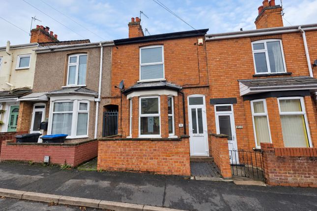 3-bed terraced on New Street, Rugby, £200,000