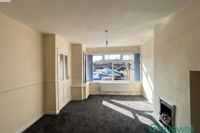 11 Tree Avenue, Manchester photo 2