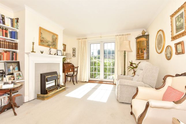 44, Grange Road, Hythe photo 3