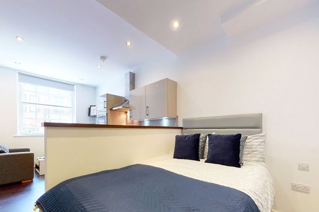 Apt 12, Park Square Residence, 21 Park Square South Park Square South, Leeds photo 3