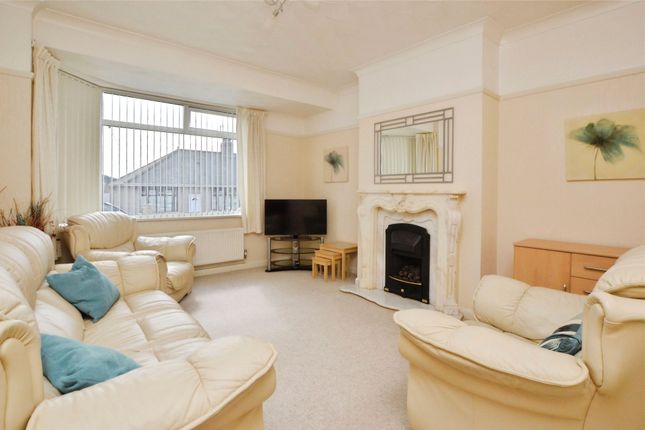 18 Ernesettle Crescent, Plymouth Devon, Devon photo 2