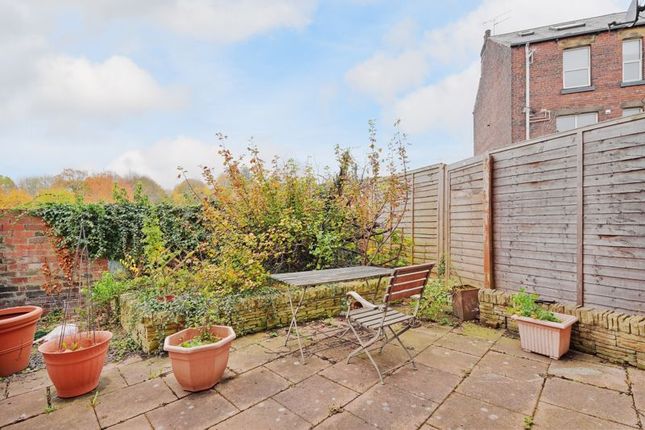 27, Burgoyne Road, Sheffield photo 4