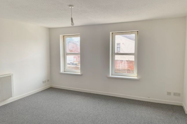 10f, Newtown Road, Highbridge photo 2
