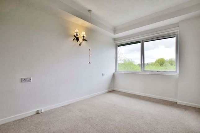 Flat for sale in Mere Court, Knutsford